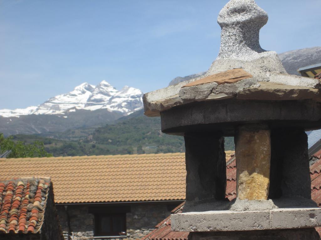 Villa Casa Rural " El Retiro" Laspuña Zimmer foto